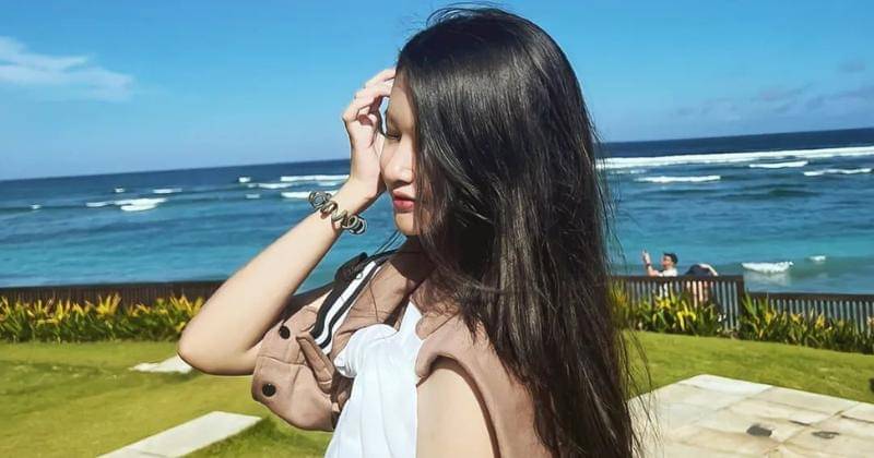 Instagram.com/jkt48.elin_